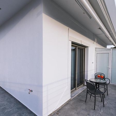 Lychnos Apartments Kamilari Exterior photo