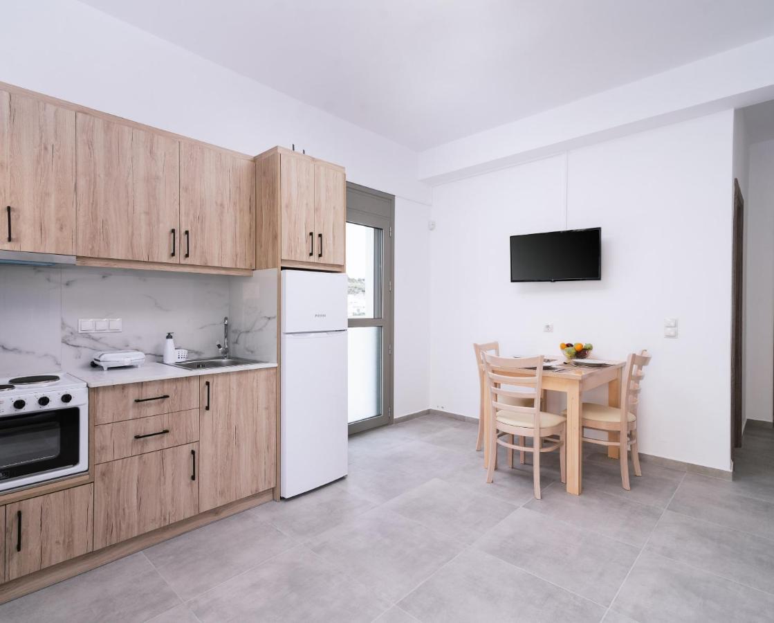 Lychnos Apartments Kamilari Exterior photo